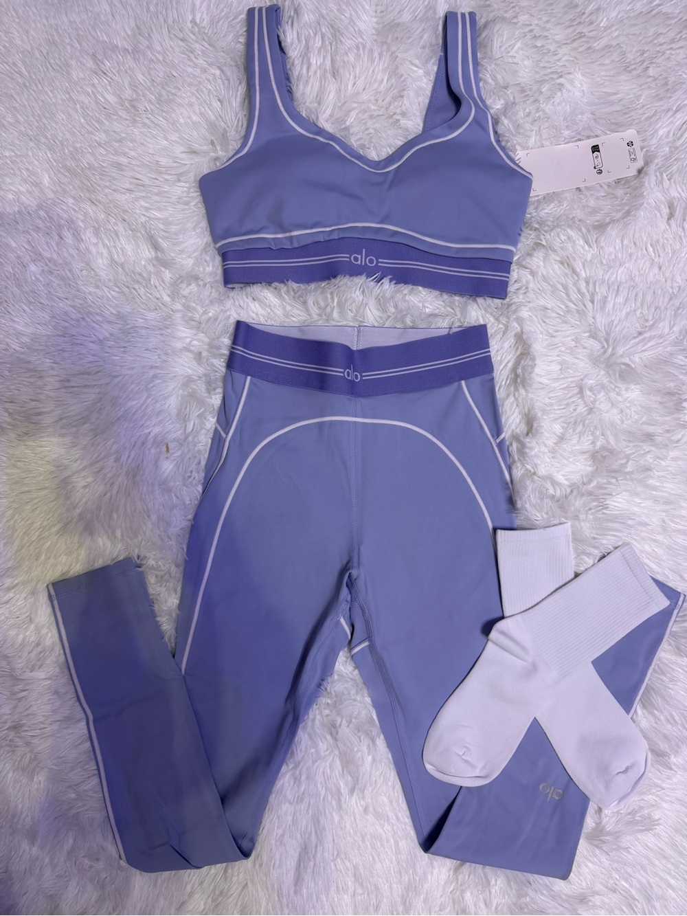 ALO Yoga Lavender Seamless High-Waist Leggings & Bra Set